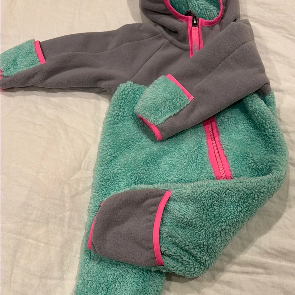 The North Face Gray and Green Footies One Piece - Picture 4 of 5